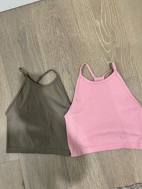 Bundle Aritzia tanks XS EUC